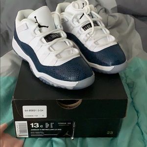 Jordan 11 retro Low LE (TD)
